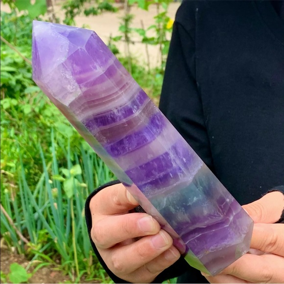 Gorgeous 1.9 lbs Rainbow fluorite tower - Picture 2 of 5